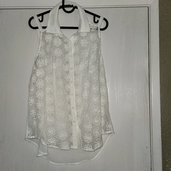 White sheer floral blouse L - Picture 2 of 6